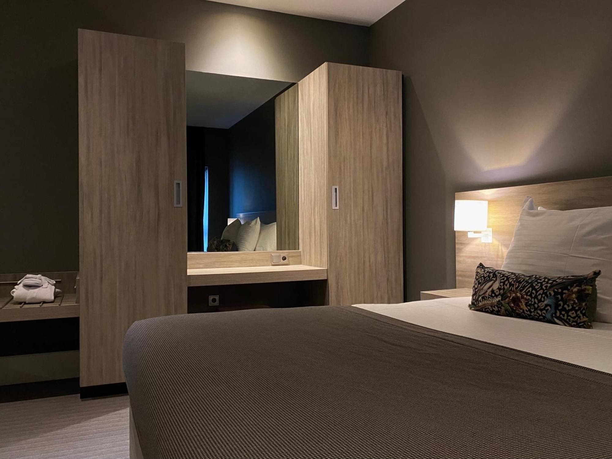 Van Der Valk Hotel Brussels Airport Diegem Bagian luar foto